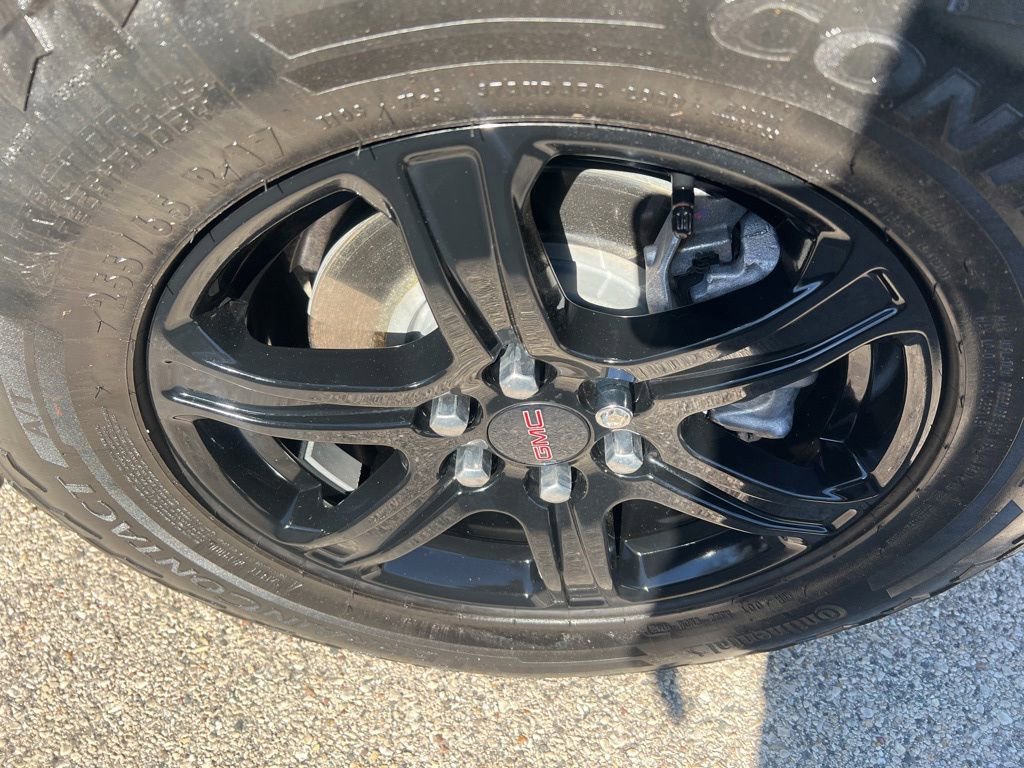 Used 2021 GMC Acadia AT4 w/ Technology Package AWD/4WD image 31