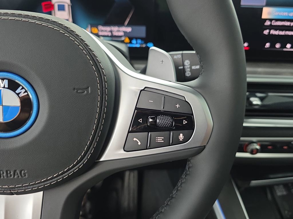 New 2026 BMW X5 xDrive50e w/ M Sport Package image 18