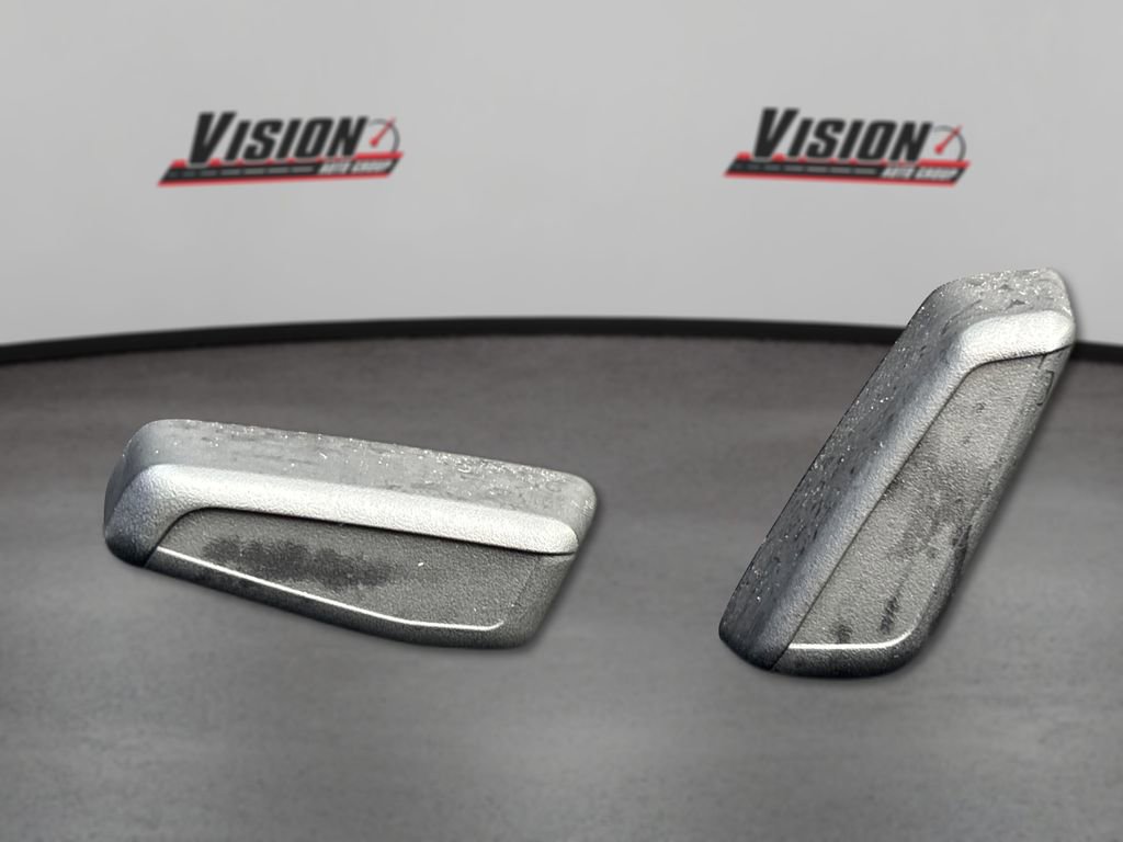 Certified 2023 Hyundai Elantra Limited w/ Preferred Accessory Package image 36