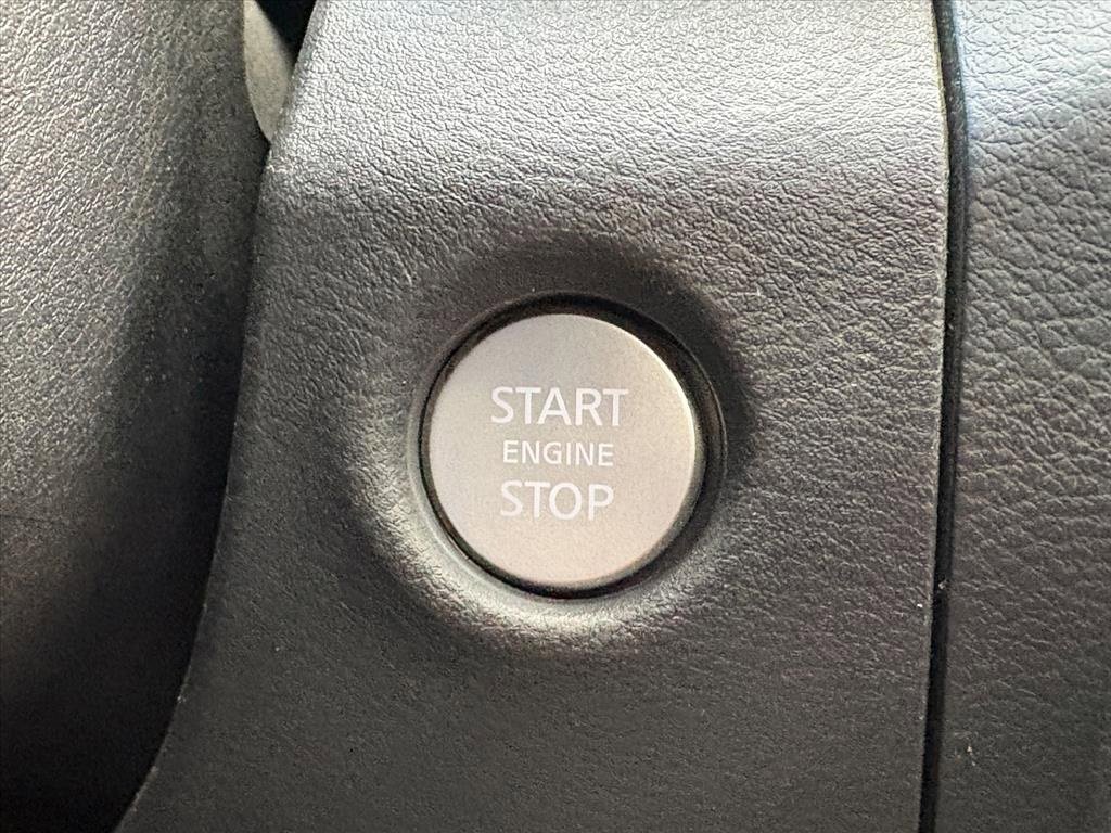 Certified 2022 Nissan Frontier PRO-4X w/ Off-Road Protection Package image 16