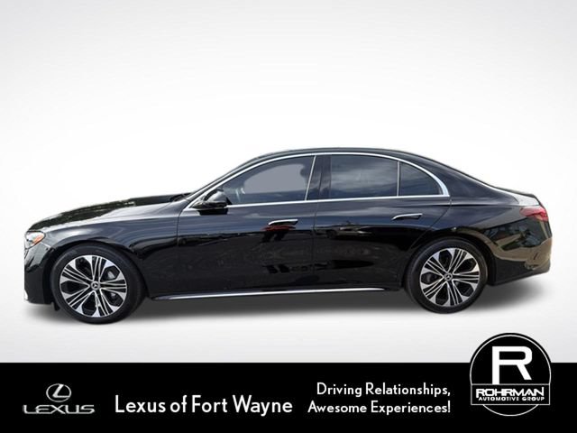 Used 2025 Mercedes-Benz E 350 4MATIC Sedan image 9