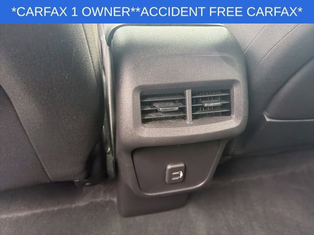 Used 2024 GMC Terrain SLE image 22