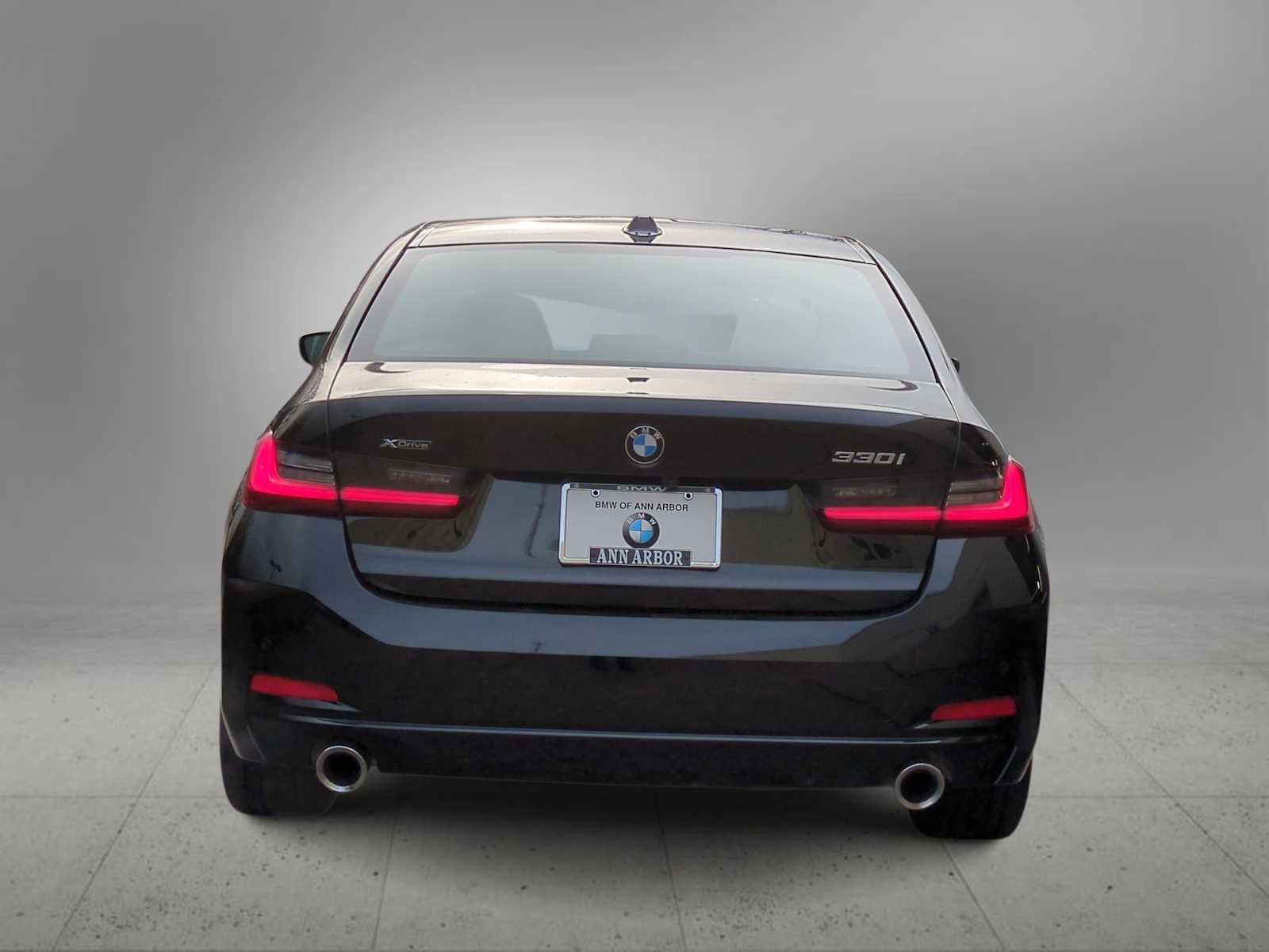 Certified 2023 BMW 330i xDrive Sedan w/ Premium Package image 7