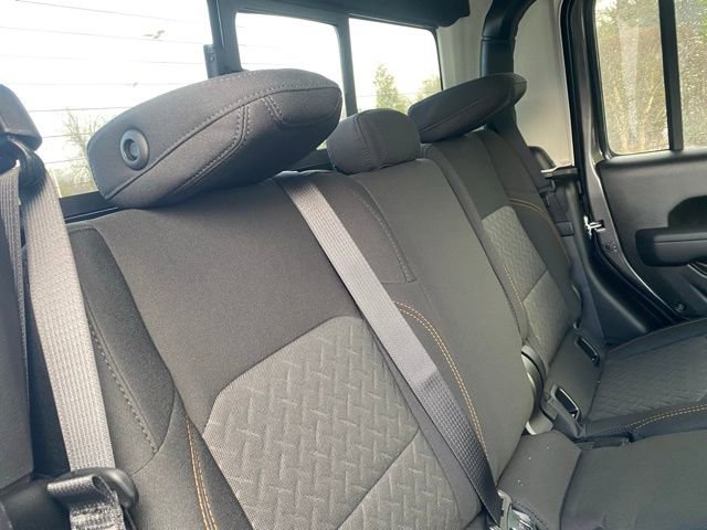 New 2026 Jeep Gladiator Mojave image 30