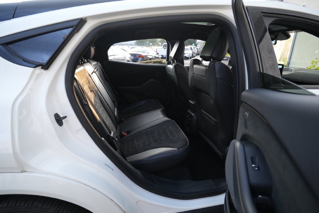 Used 2022 Ford Mustang Mach-E GT AWD/4WD image 34
