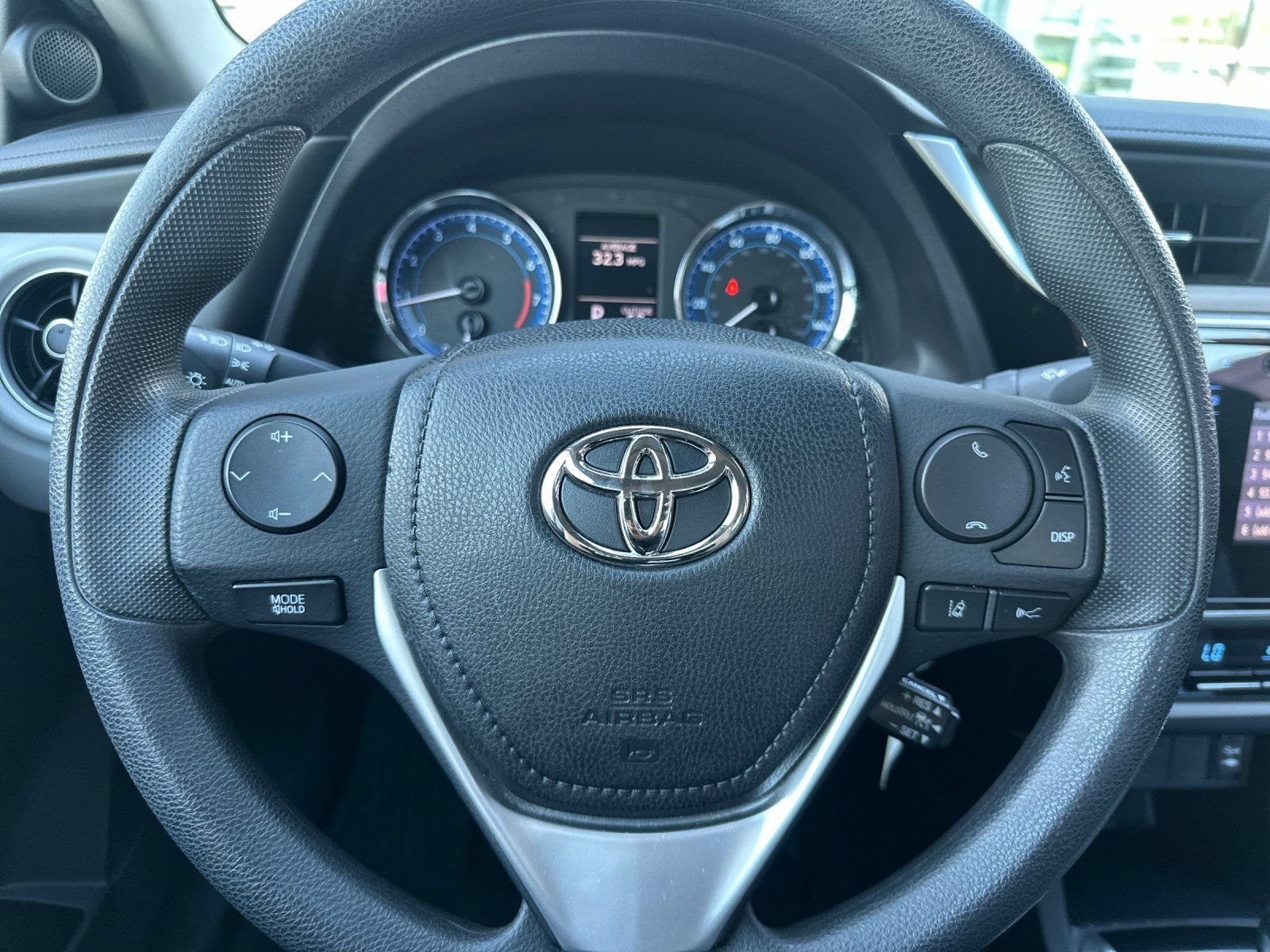 Used 2019 Toyota Corolla LE FWD image 22