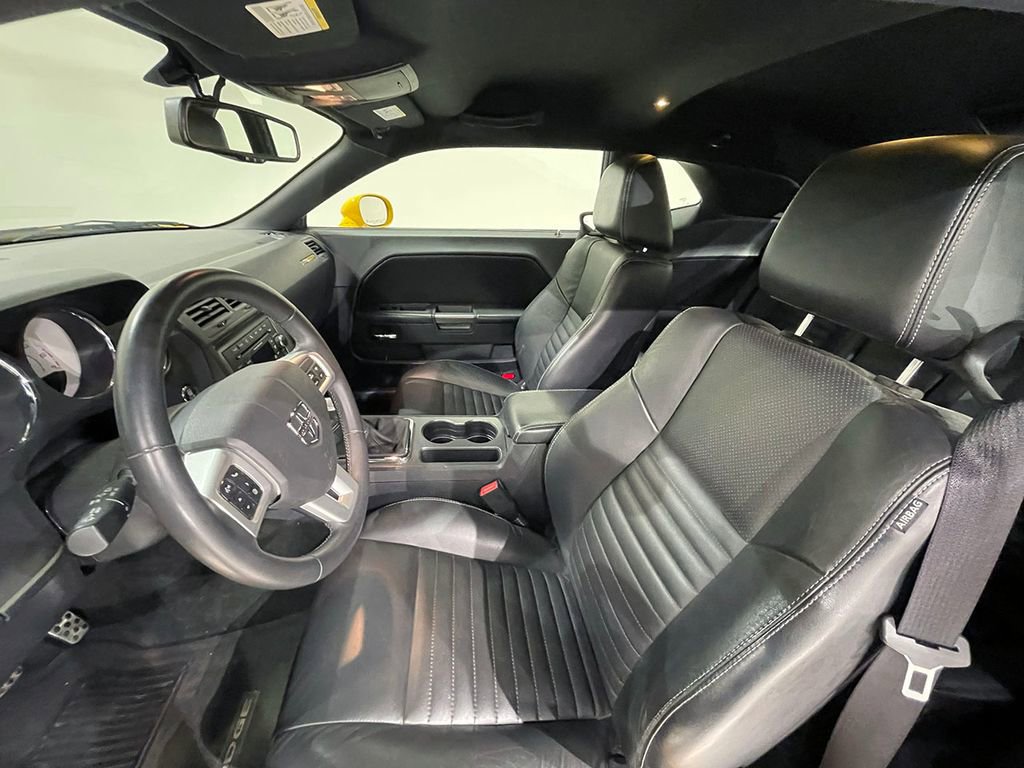 Used 2012 Dodge Challenger R/T RWD image 59