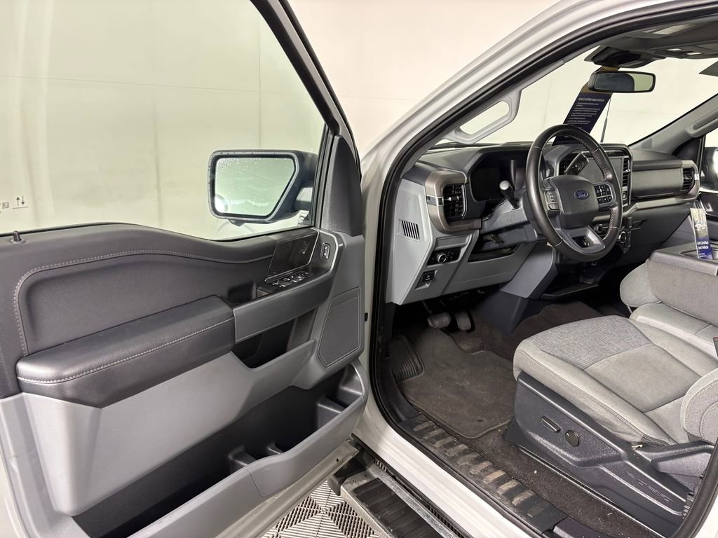 Certified 2024 Ford F150 XLT AWD/4WD image 11