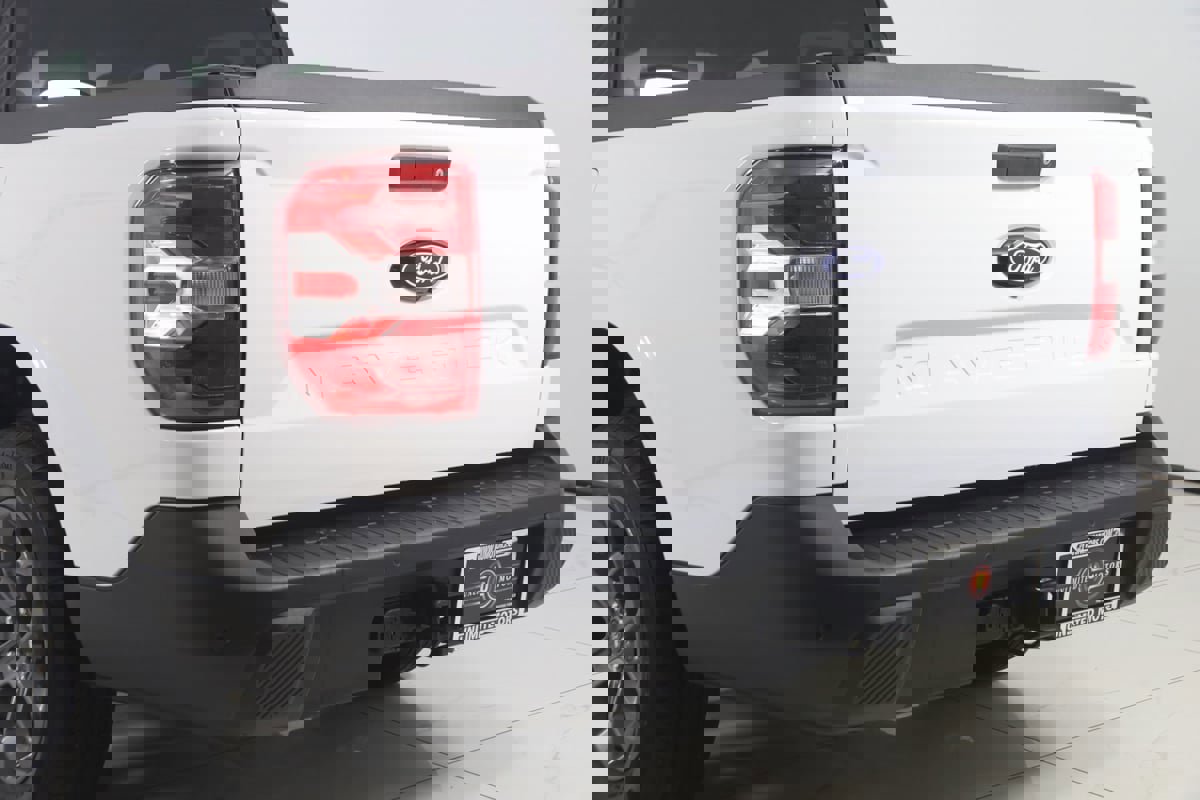 Used 2025 Ford Maverick XLT w/ 4K Tow Package image 19