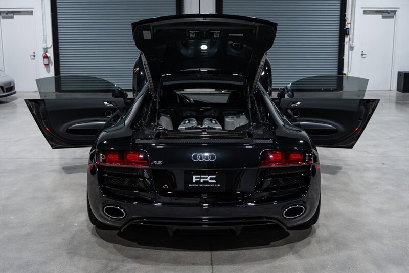 Used 2011 Audi R8 V10 AWD/4WD image 38