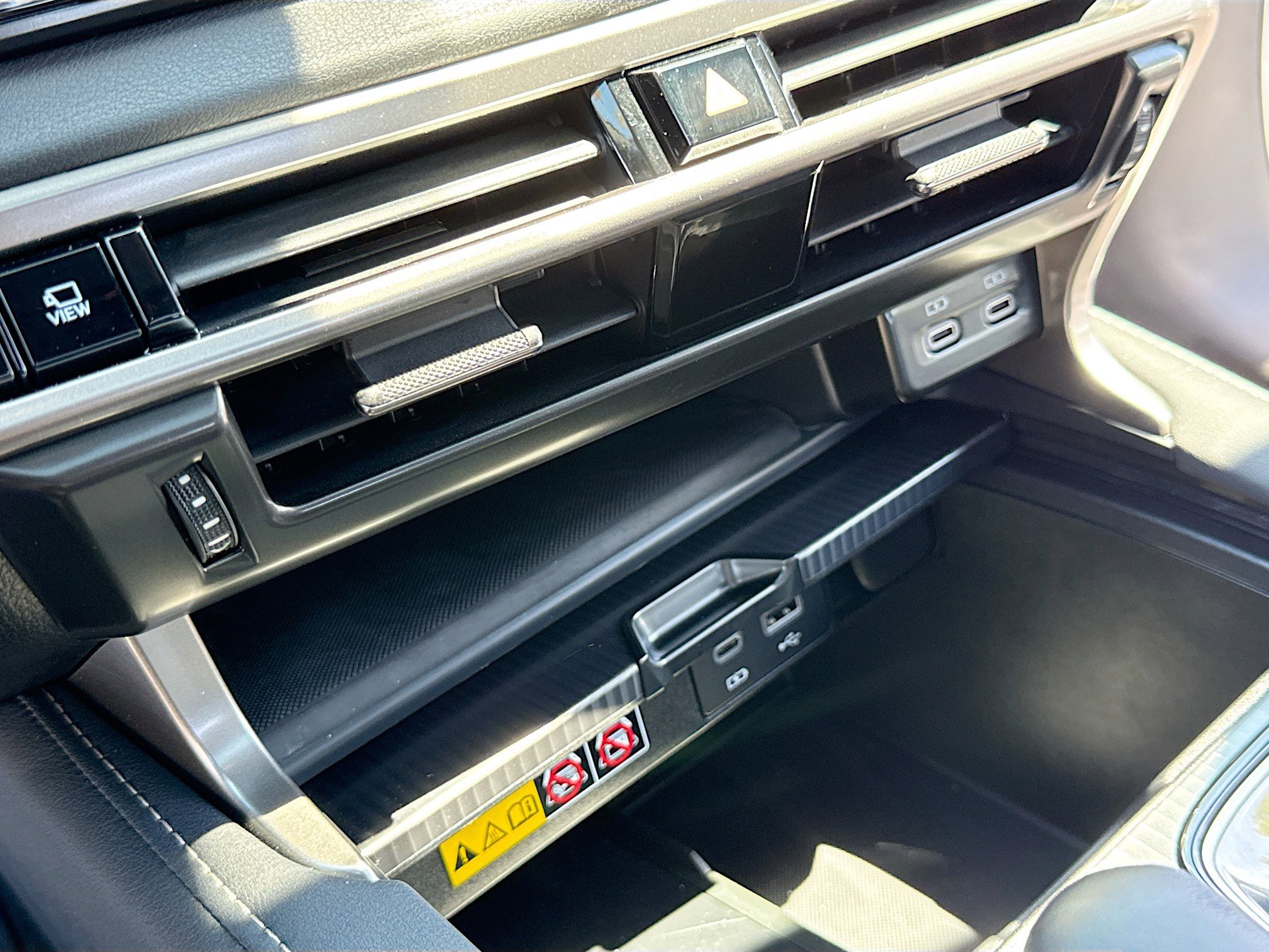 Used 2023 Lexus RX 350 F Sport w/ Accessory Package (Z1) AWD/4WD image 11