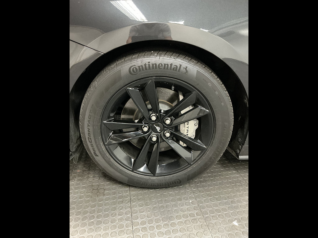 Used 2024 Ford Mustang GT RWD image 29