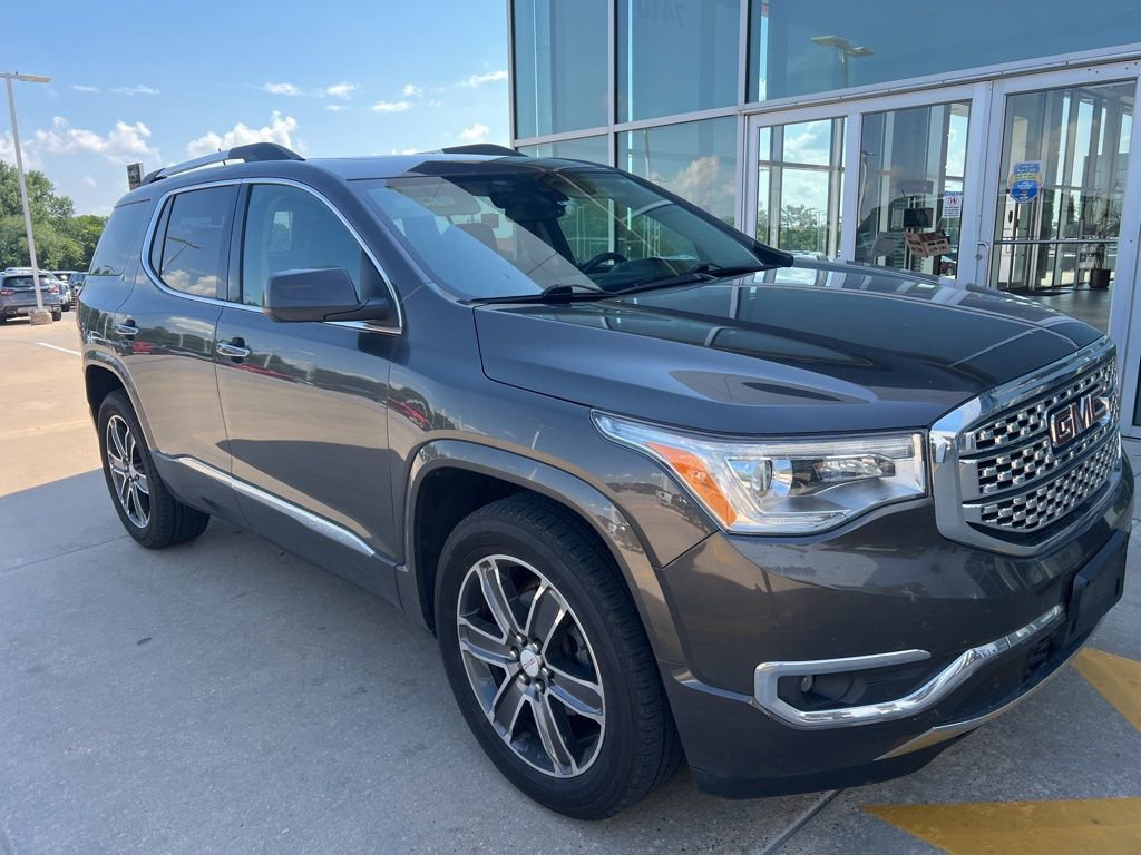 Used 2019 GMC Acadia Denali w/ Technology Package AWD/4WD video 1