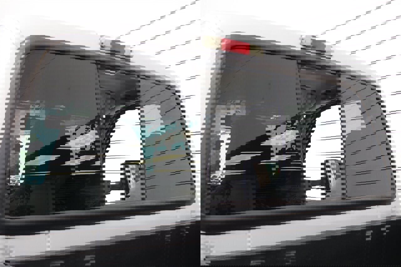 Used 2003 Ford F250 XLT image 35