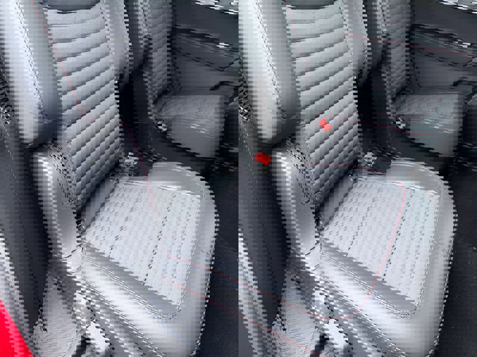 New 2026 Ford Explorer ST-Line w/ ST-Line Street Pack image 22