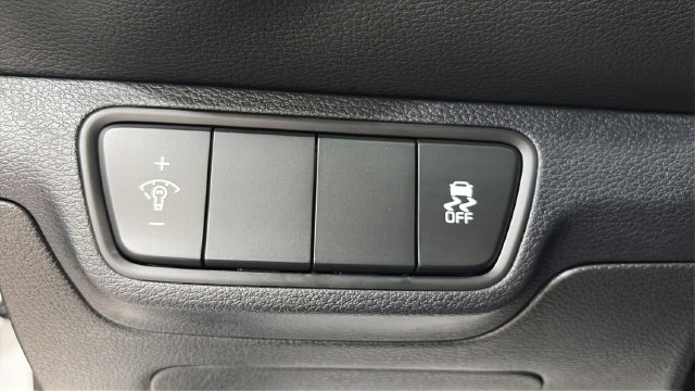 Used 2022 Kia Forte LXS FWD image 31