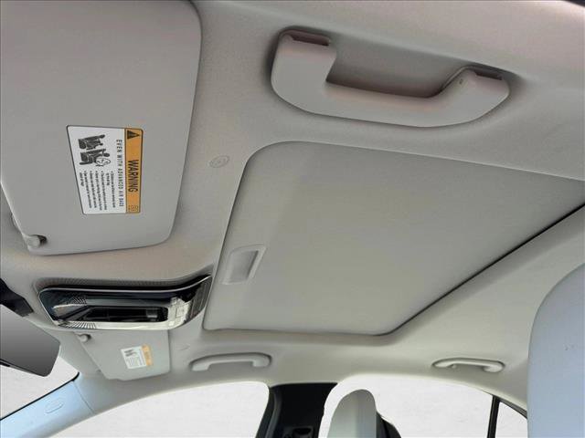 Certified 2026 Mercedes-Benz C 300 4MATIC Sedan image 16