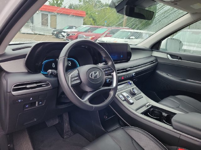 Used 2025 Hyundai Palisade SEL FWD image 18