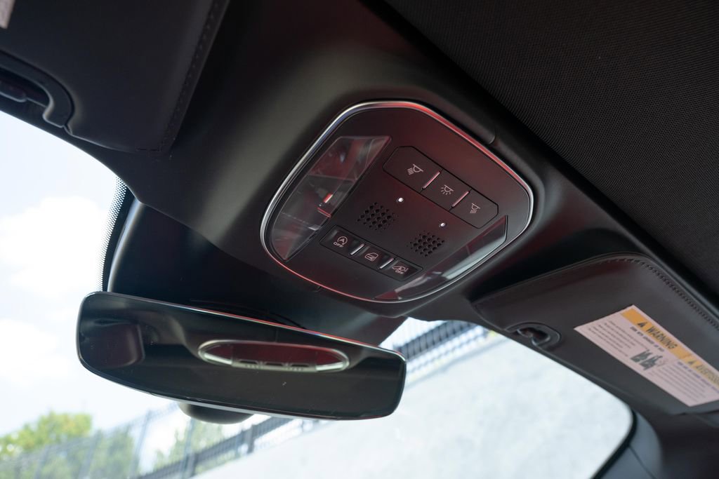 Used 2023 Ferrari Portofino M RWD image 50