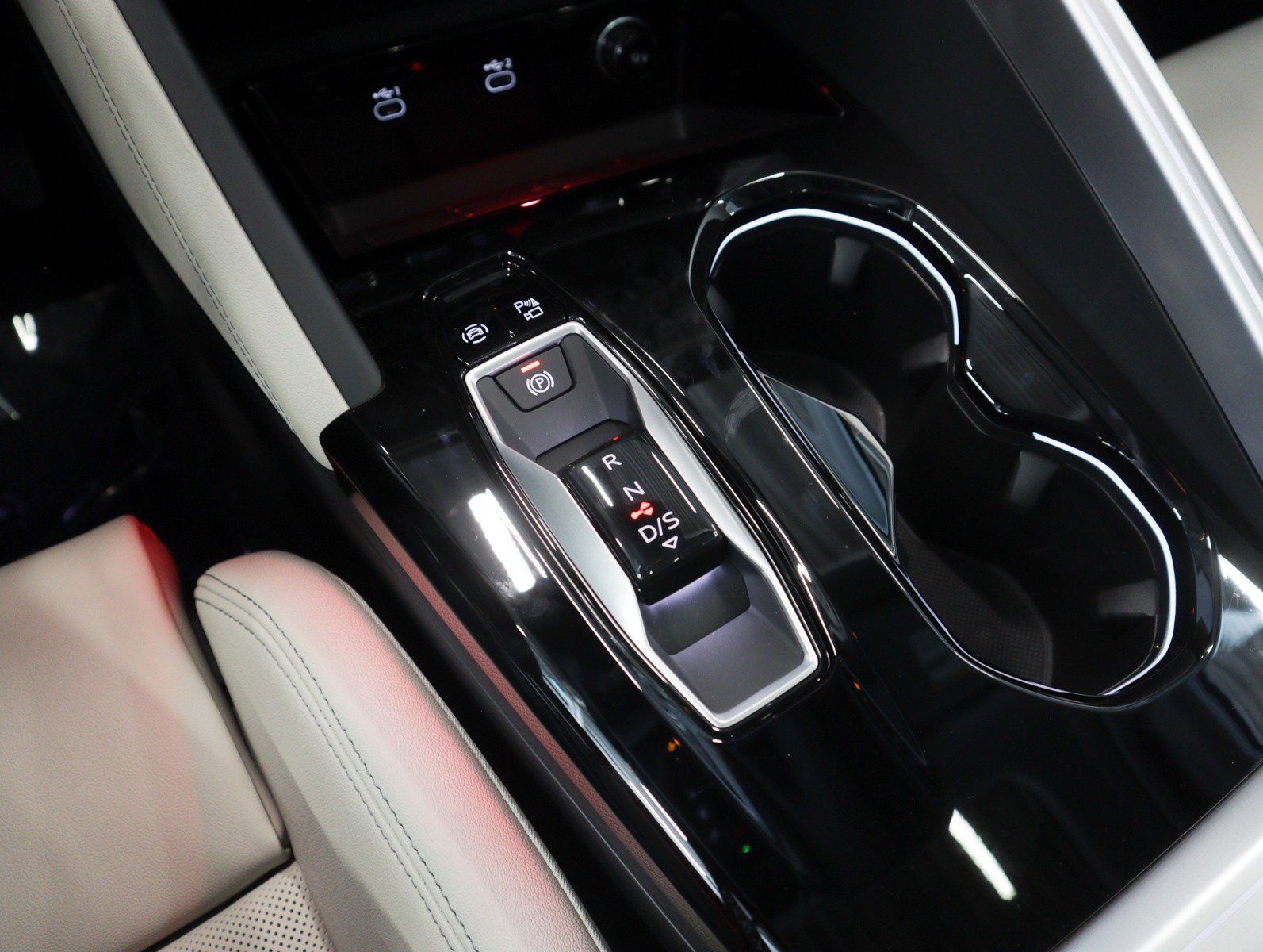 New 2026 Audi Q5 Premium Plus AWD/4WD image 20