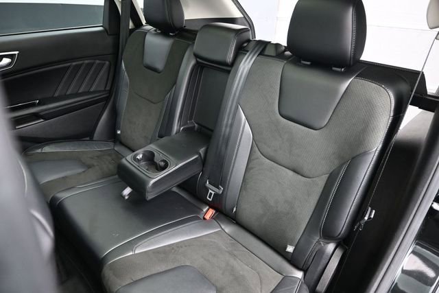 Used 2015 Ford Edge Sport w/ Equipment Group 401A AWD/4WD image 21