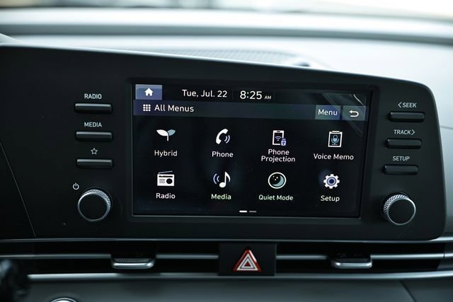 New 2026 Hyundai Elantra Hybrid FWD image 12