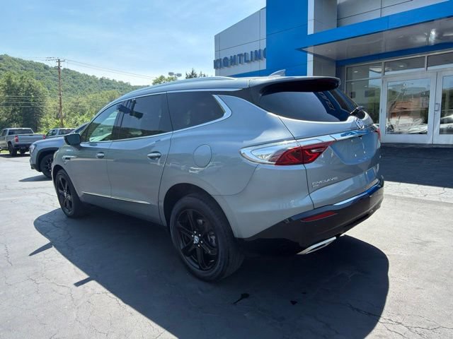 Used 2023 Buick Enclave Essence w/ Experience Buick Package AWD/4WD image 12