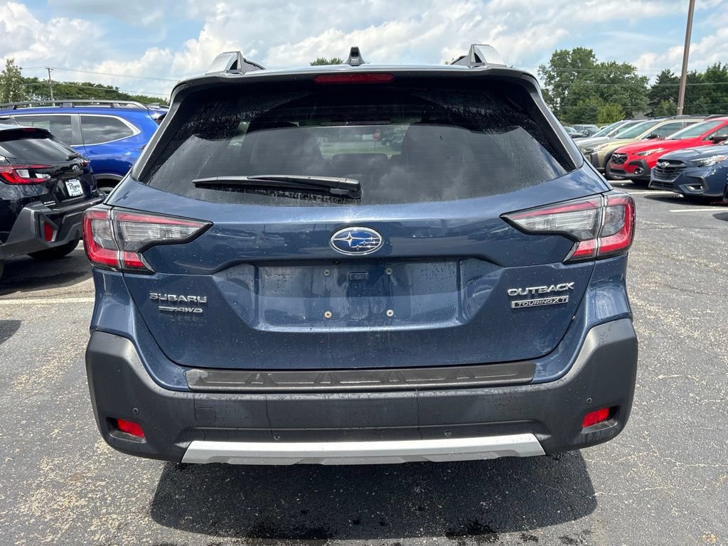Used 2024 Subaru Outback Touring XT AWD/4WD image 4