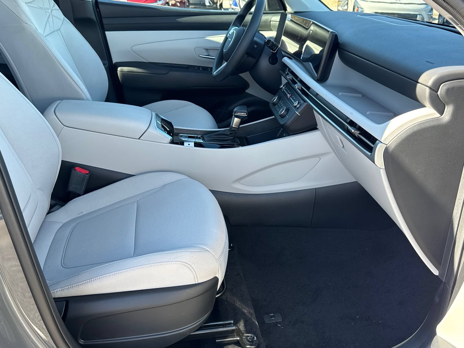 New 2026 Hyundai Tucson SE FWD image 14