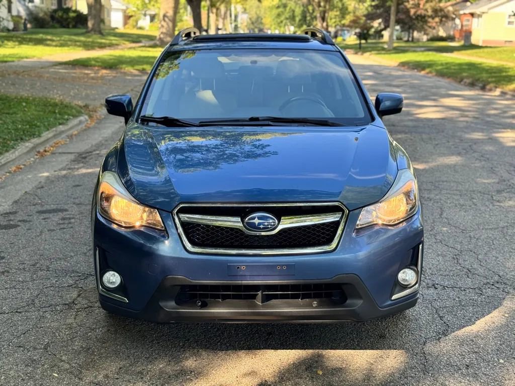 Used 2016 Subaru Crosstrek Touring image 2