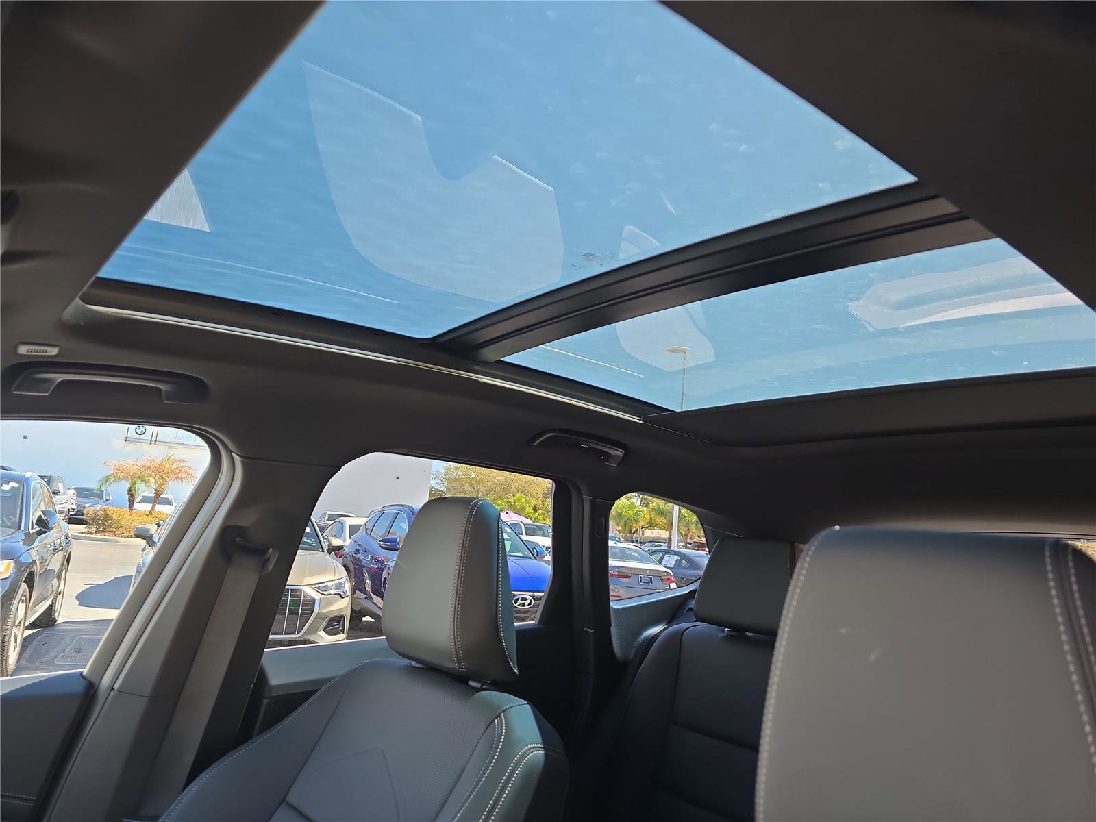 Used 2025 BMW X1 xDrive28i image 25