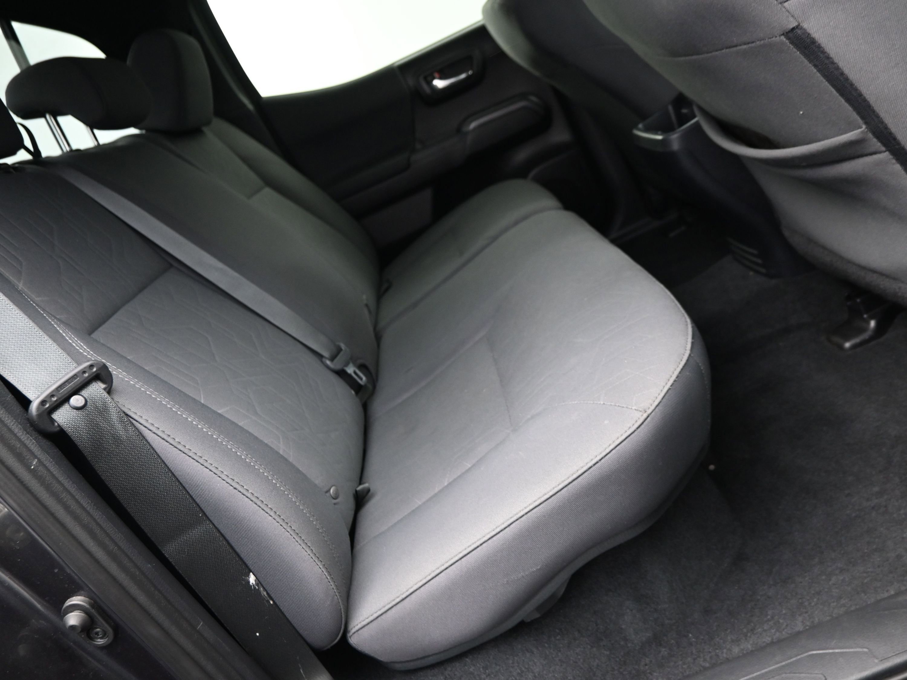 Used 2019 Toyota Tacoma SR5 image 12