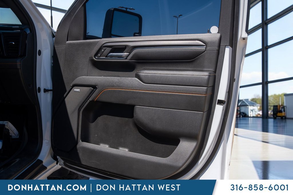 Used 2024 GMC Sierra 2500 AT4 AWD/4WD image 22