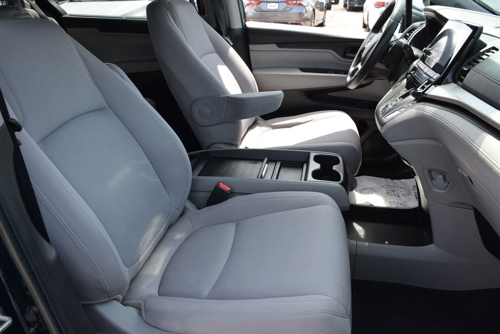 Used 2019 Honda Odyssey EX image 18