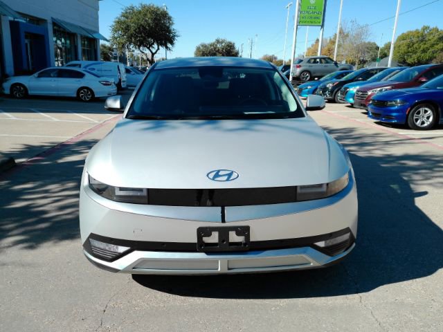 Used 2023 Hyundai Ioniq 5 SEL image 2