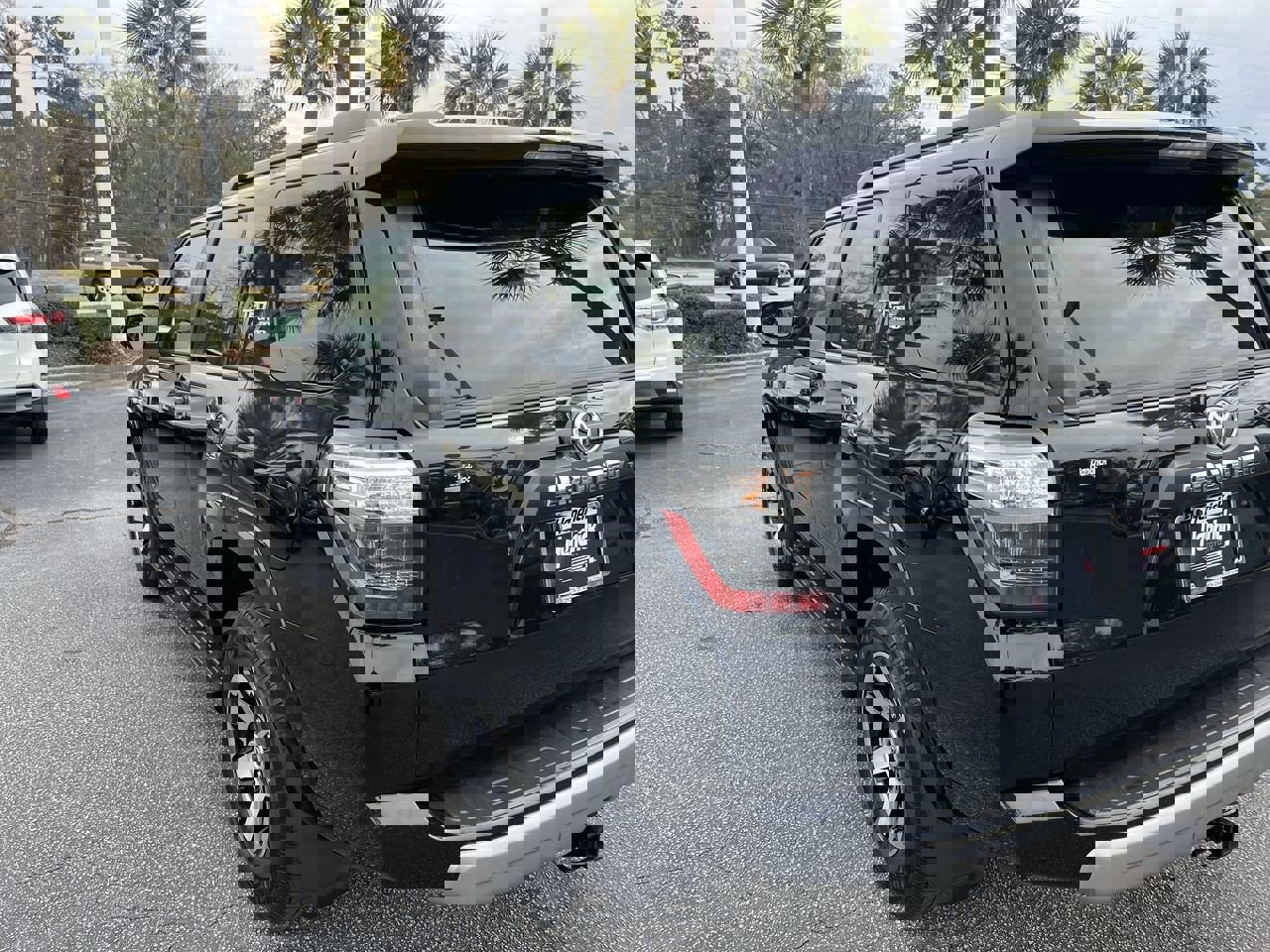 Used 2024 Toyota 4Runner TRD Off-Road Premium image 8