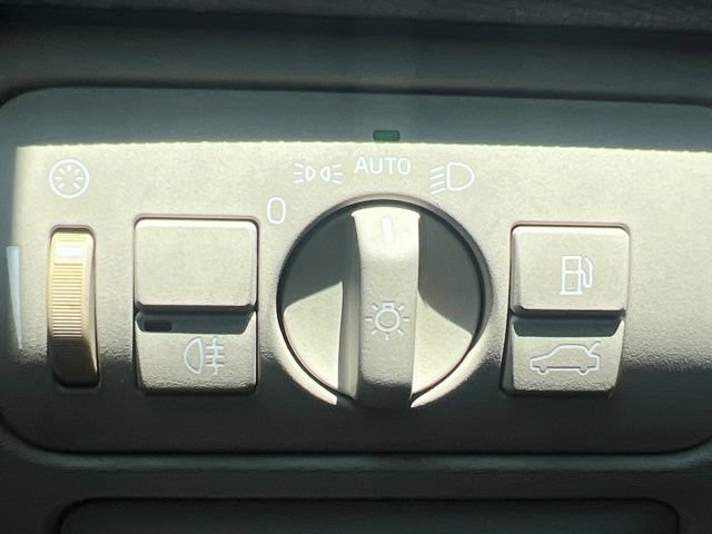 Used 2013 Volvo XC60 T6 AWD/4WD image 21