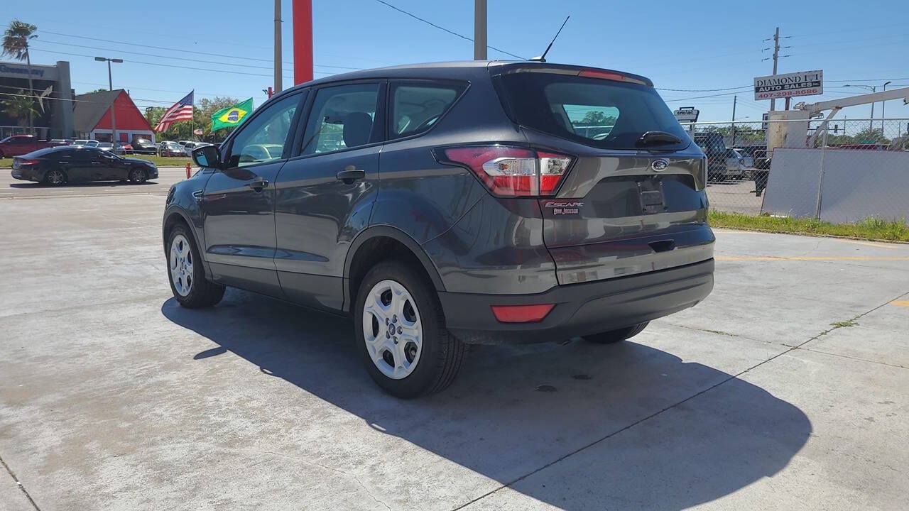 Used 2018 Ford Escape S FWD image 3