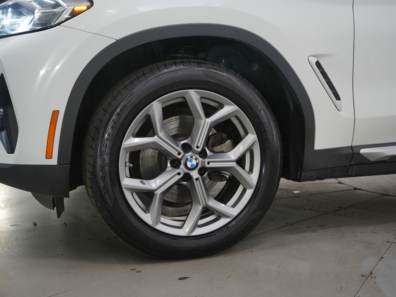 Used 2024 BMW X3 xDrive30i image 32