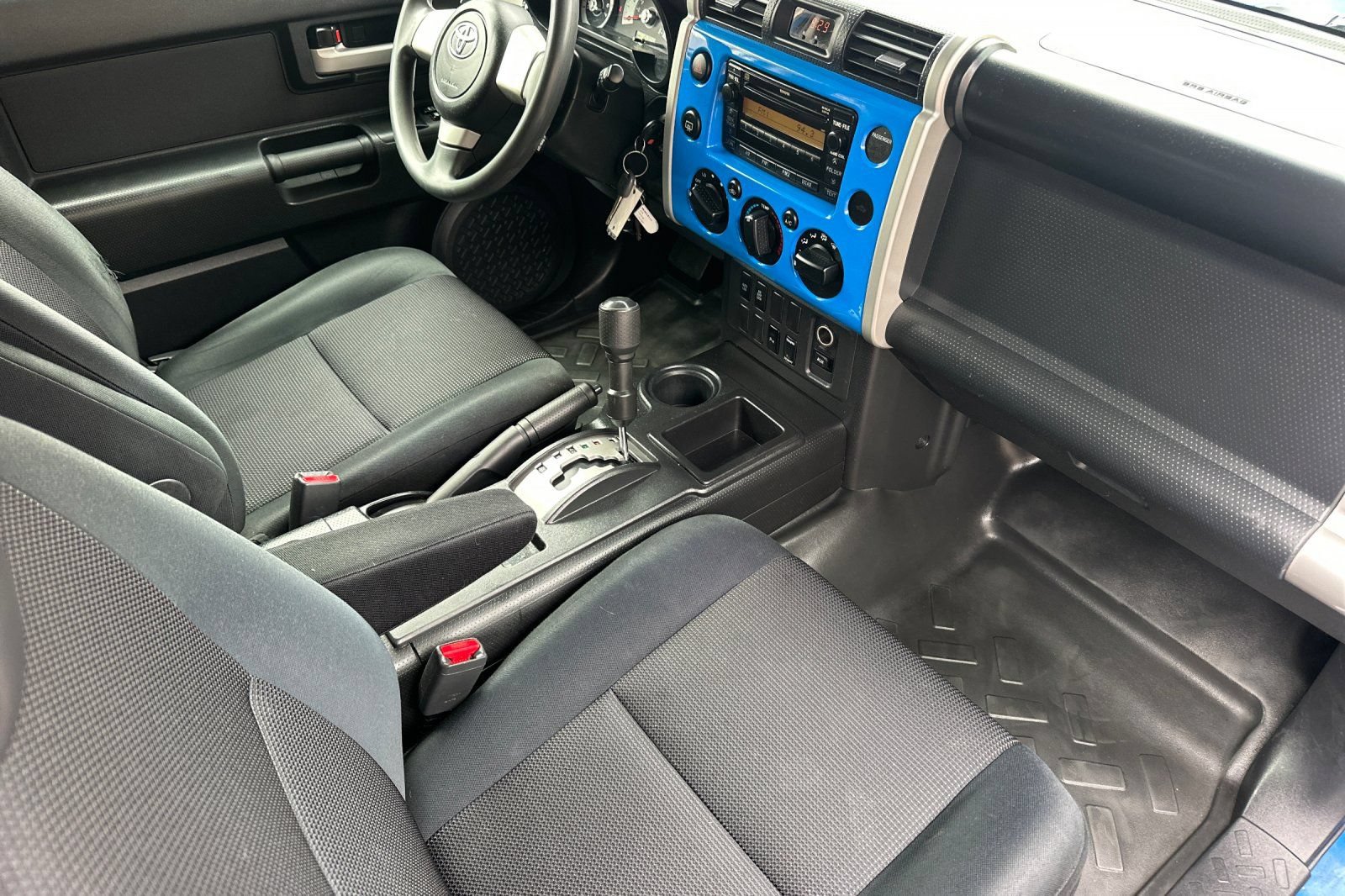 Used 2008 Toyota FJ Cruiser 2WD image 15