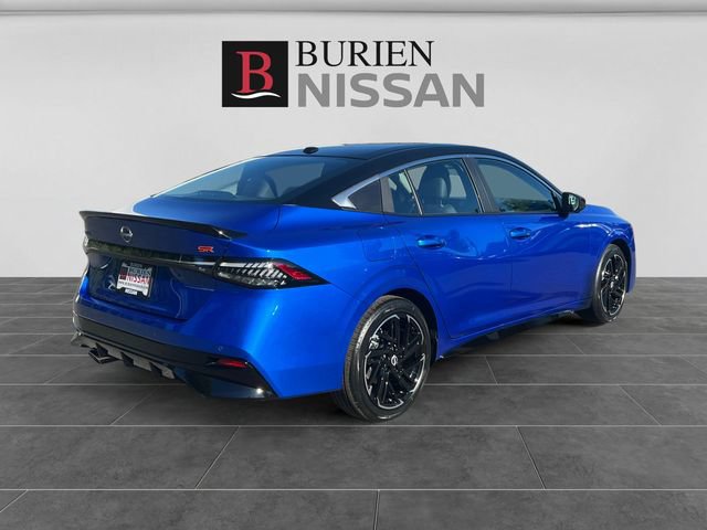 New 2026 Nissan Sentra SR w/ SR Premium Package FWD image 5