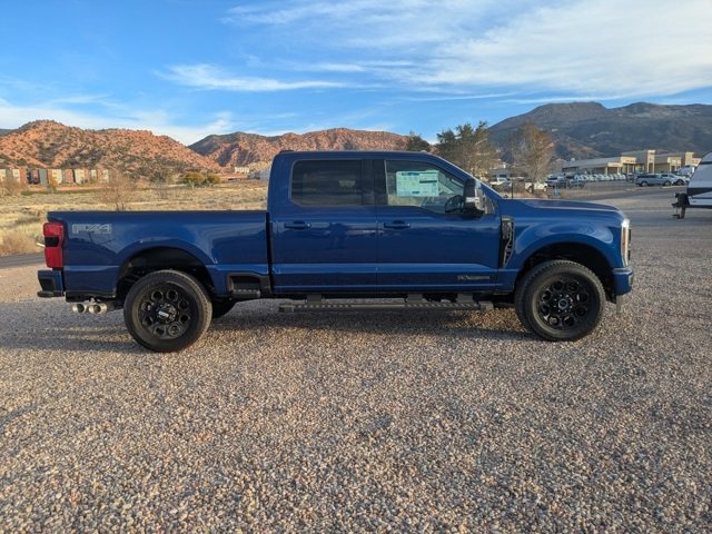 New 2026 Ford F350 Lariat w/ Black Appearance Package image 8