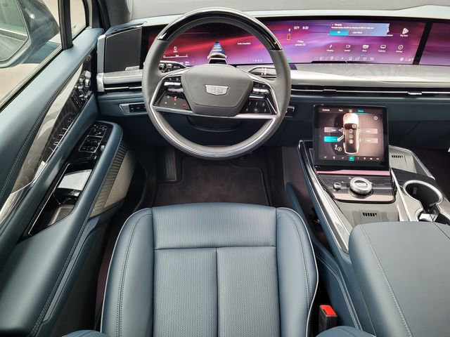 New 2025 Cadillac Escalade IQ Sport 2 w/ LPO, ONYX Package image 16