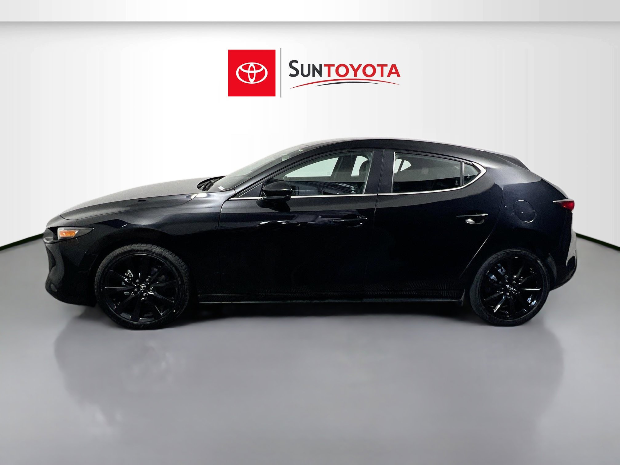 Used 2024 MAZDA MAZDA3 s FWD image 7