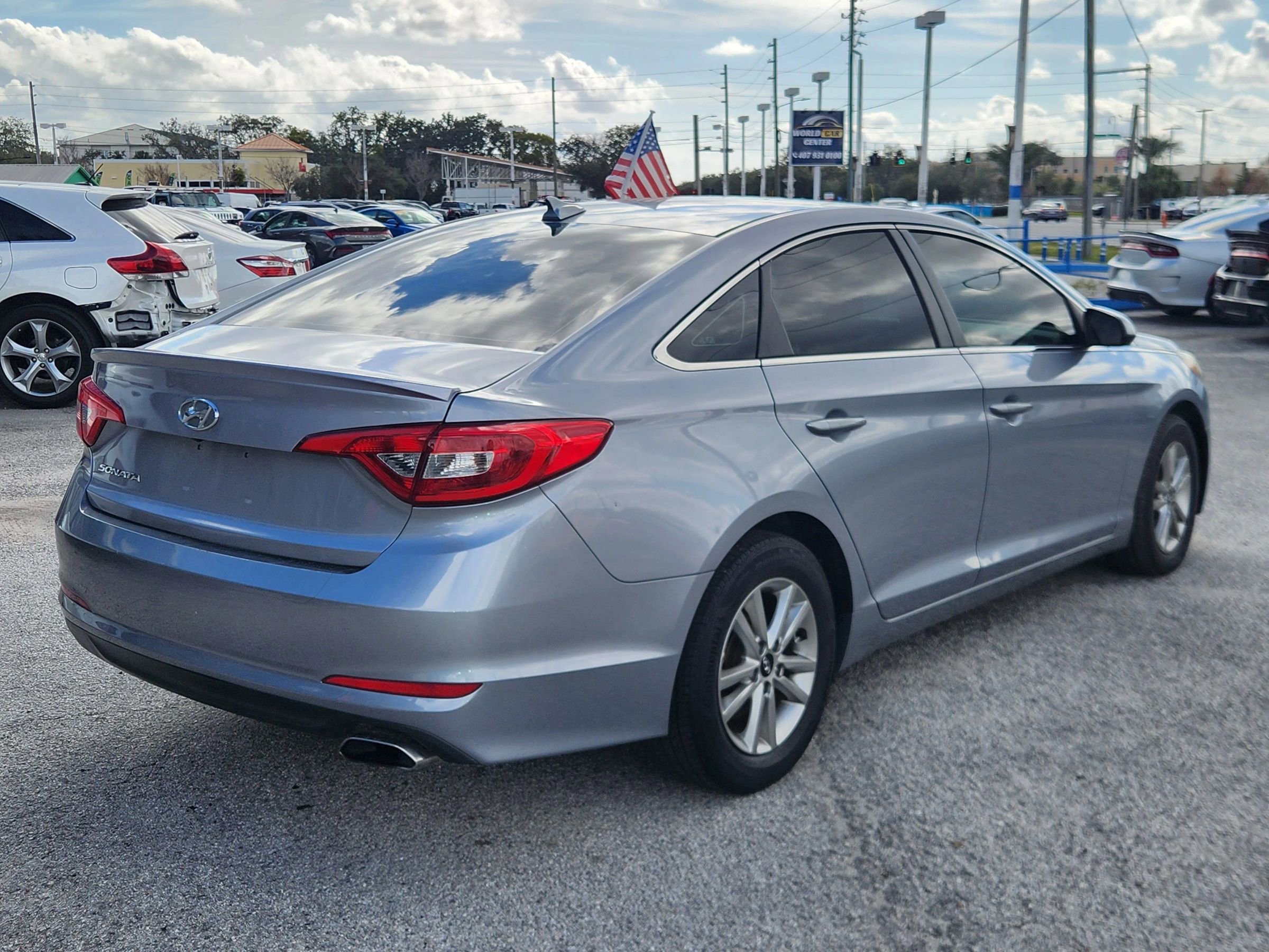 Used 2017 Hyundai Sonata SE image 7