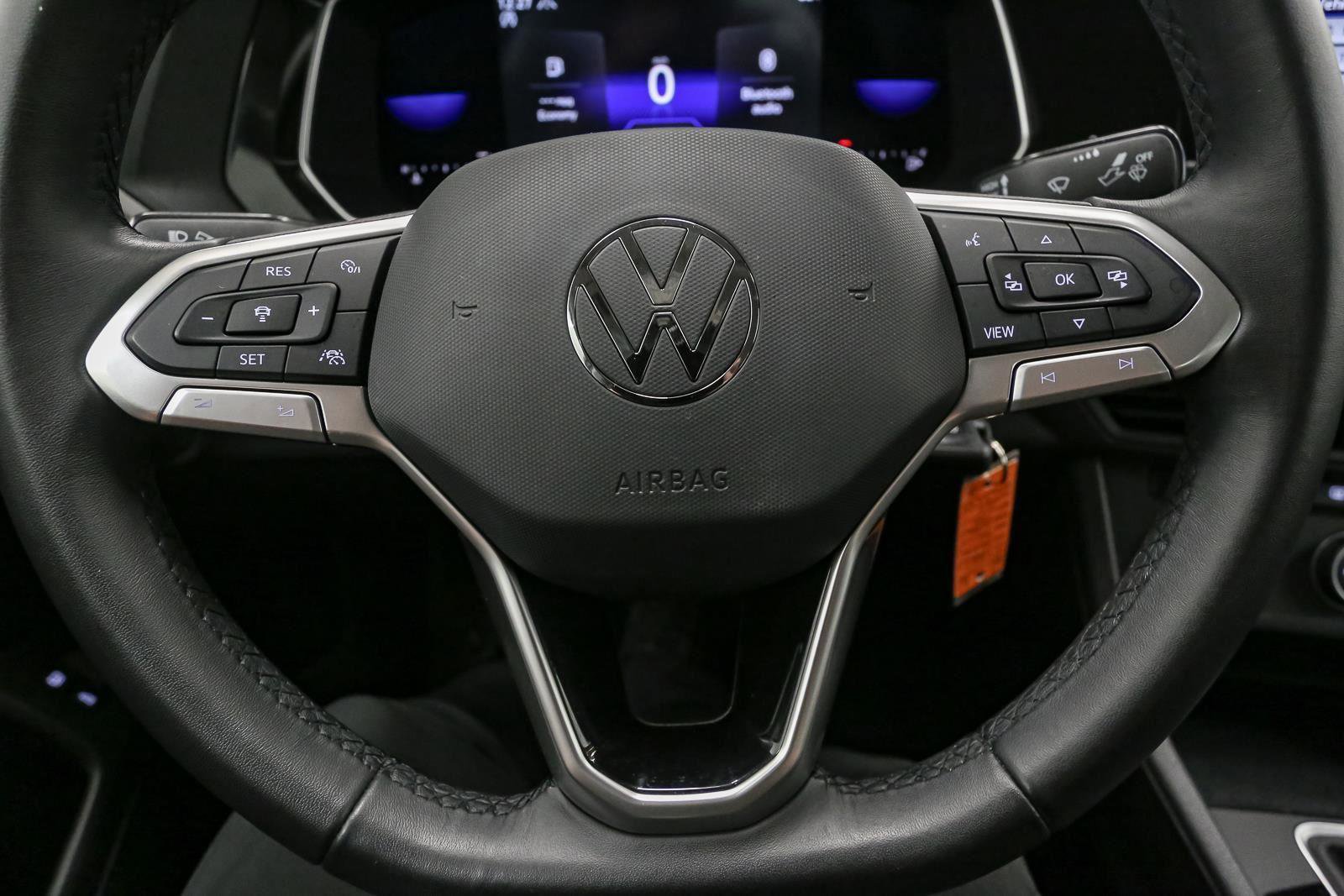 Certified 2022 Volkswagen Jetta S image 32