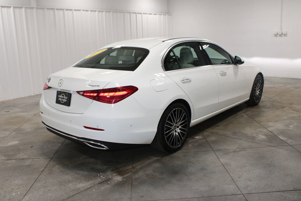 Used 2025 Mercedes-Benz C 300 4MATIC Sedan image 9