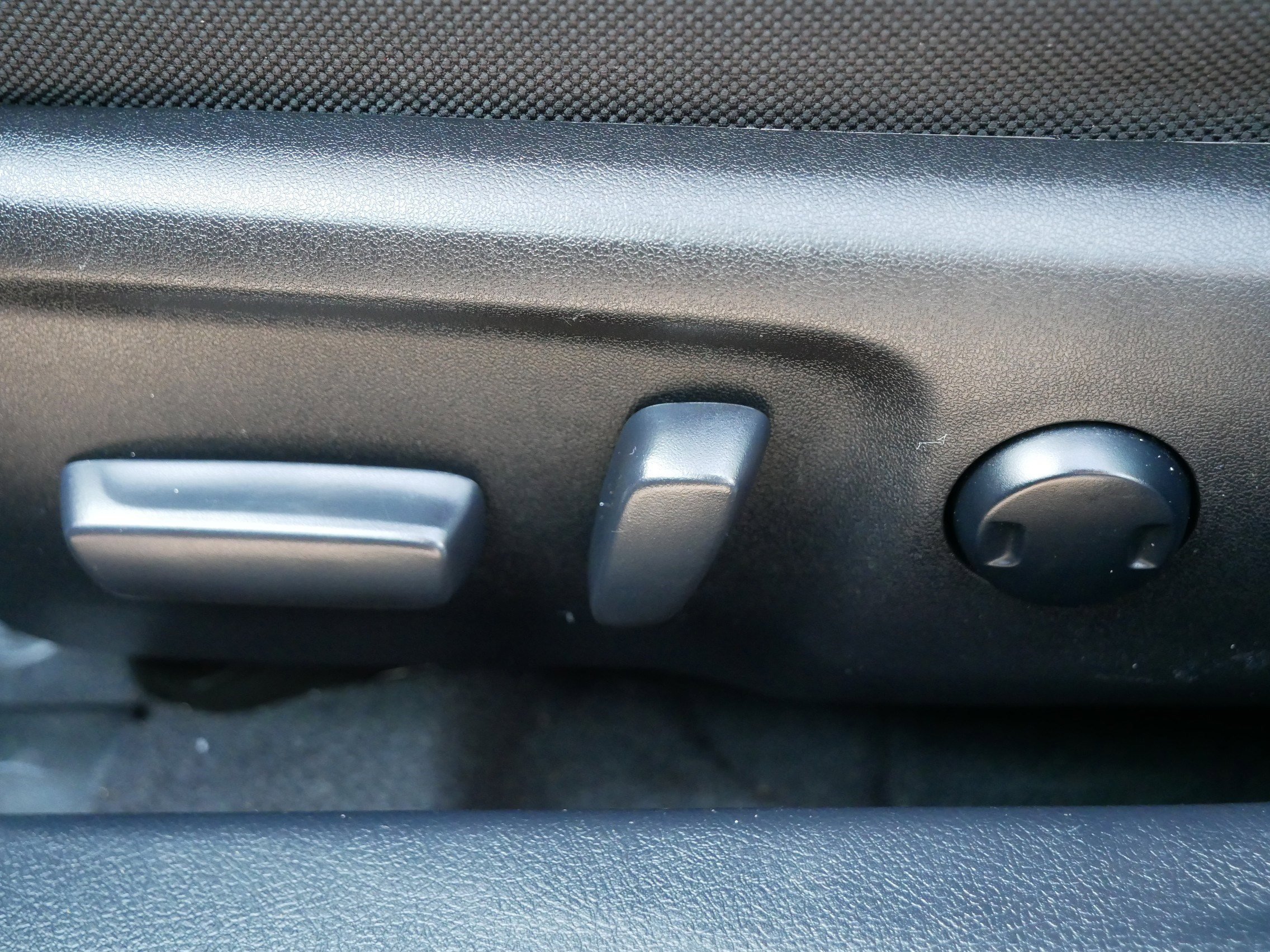 Used 2015 Toyota Camry LE image 20