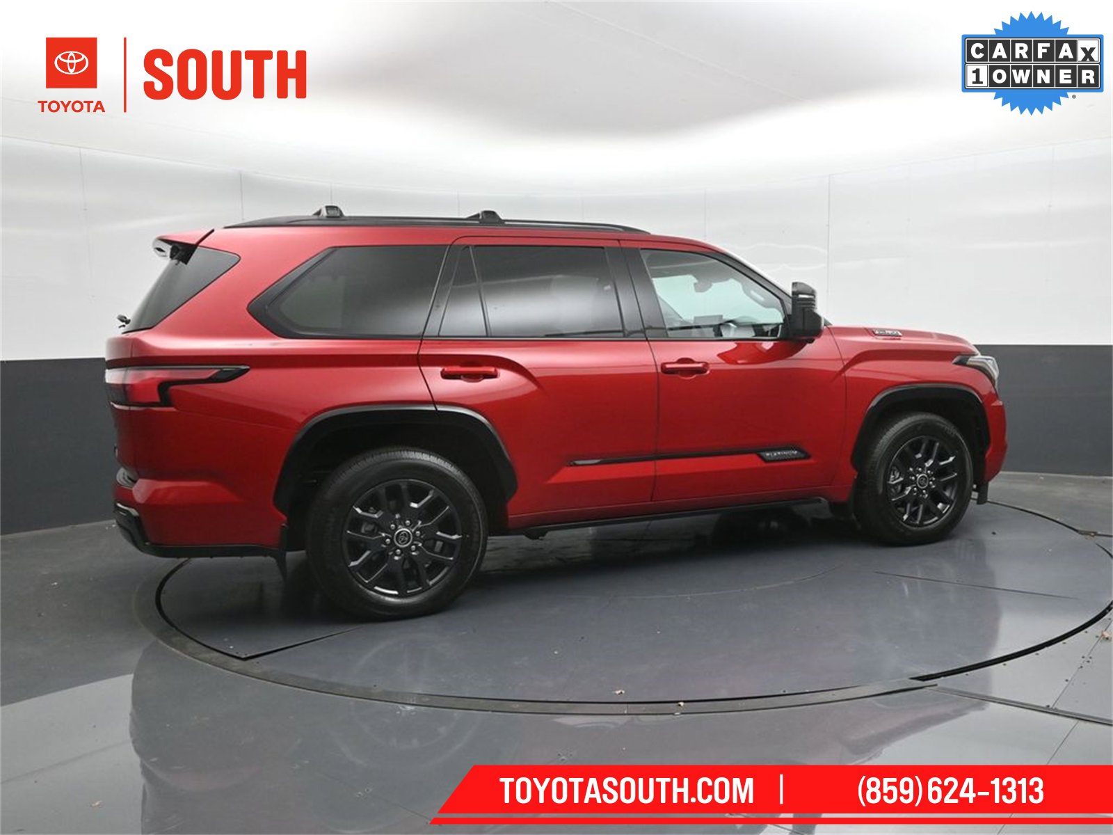 Used 2023 Toyota Sequoia Platinum image 3