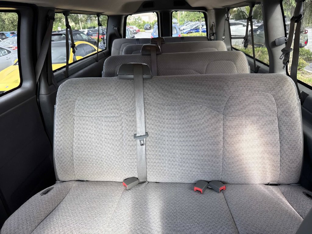 Used 2016 Chevrolet Express 3500 LT w/ LT Preferred Equipment Group RWD image 24